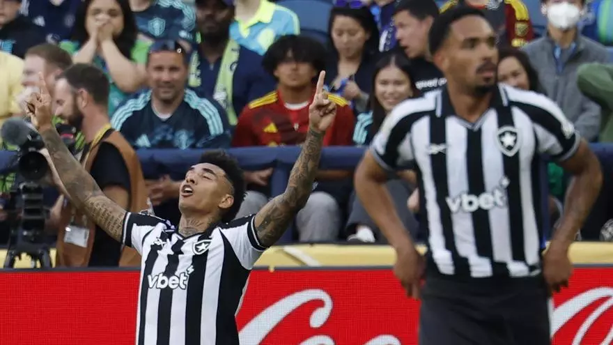 Botafogo supera a Seattle con dos cabezazos y mete presión al Atlético de Madrid