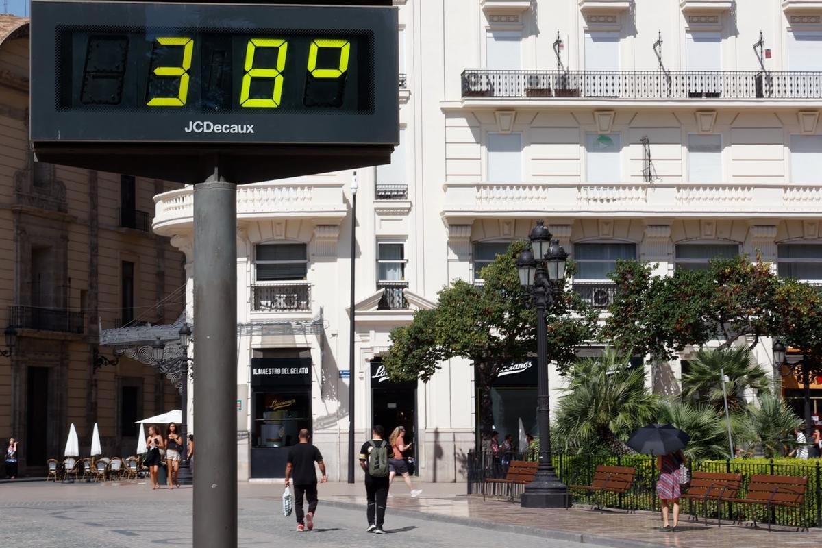 València el miércoles 19 a las 11 de la mañana en plena ola de calor a 38 grados