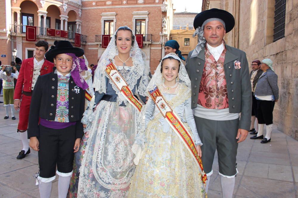 Falleras mayores 2019 en la Procesión de la Virgen