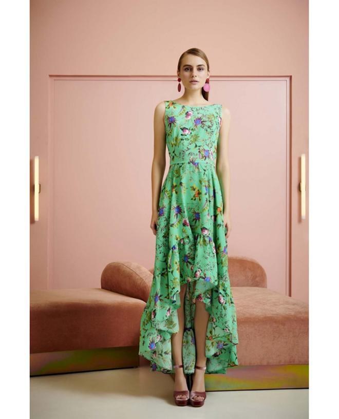 Vestido verde de flores de Dolores Promesas