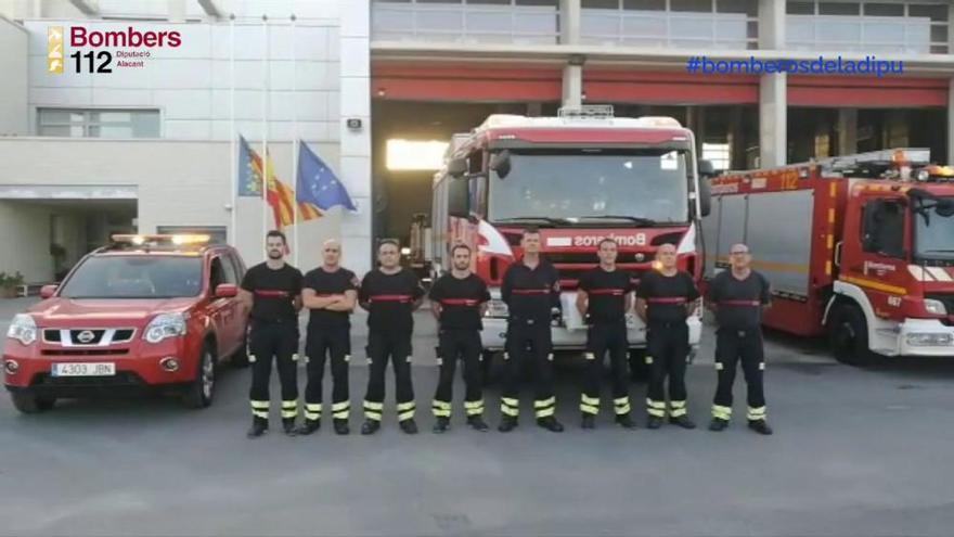 Bomberos de Torrevieja rinden homenaje al bombero fallecido en Málaga