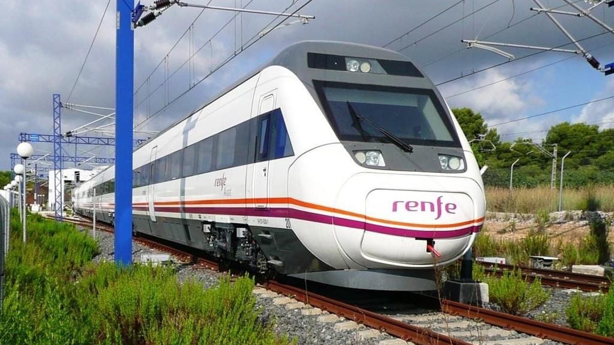 Renfe registró un aumento de dos millones en el número de viajeros de tren en Galicia entre enero y septiembre de 2023