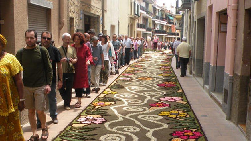 Les comarques gironines s&#039;omplen de flors