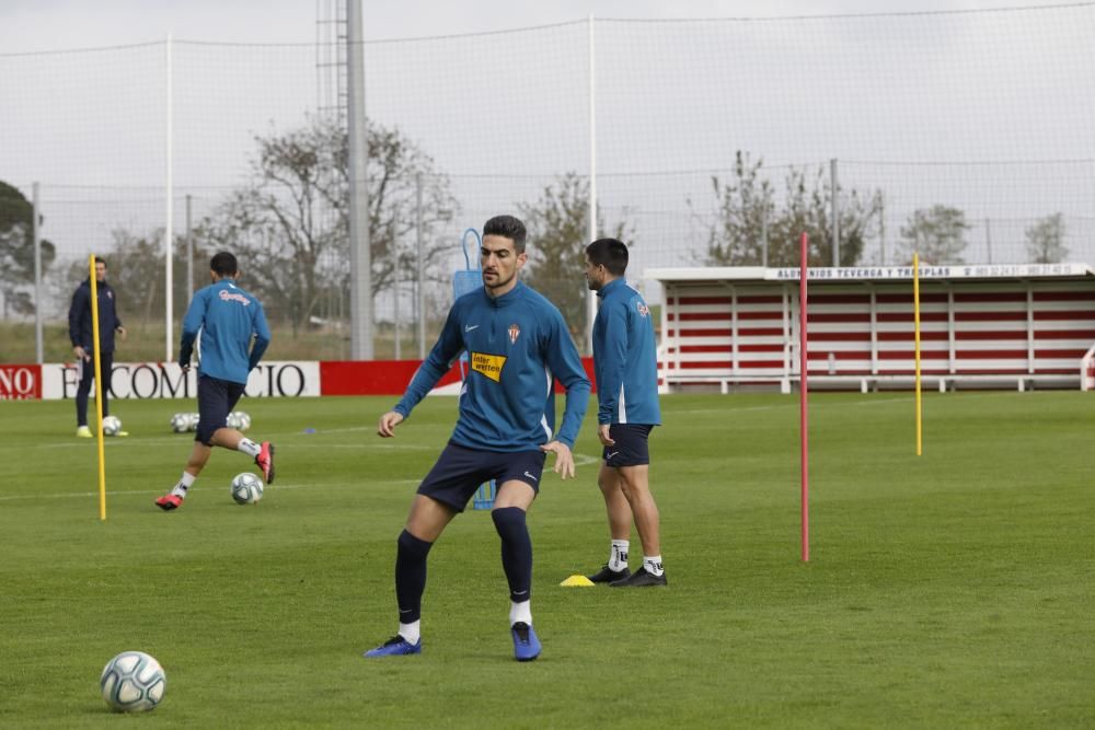 Entrenamiento del Sporting en Mareo.