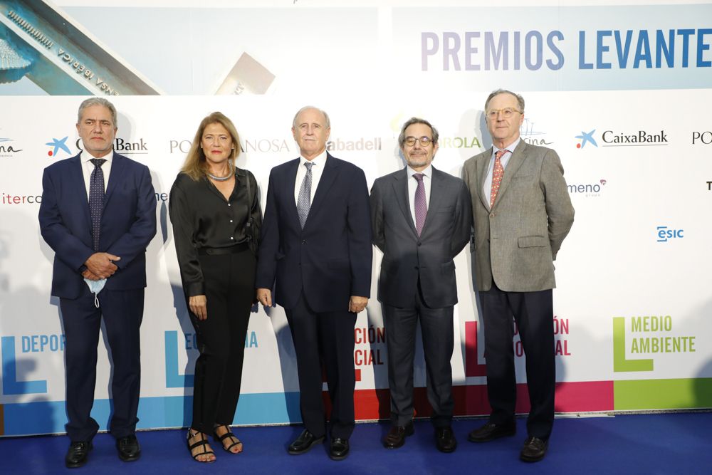 Photocall de los invitados a la gala de los Premios Levante-EMV 2021