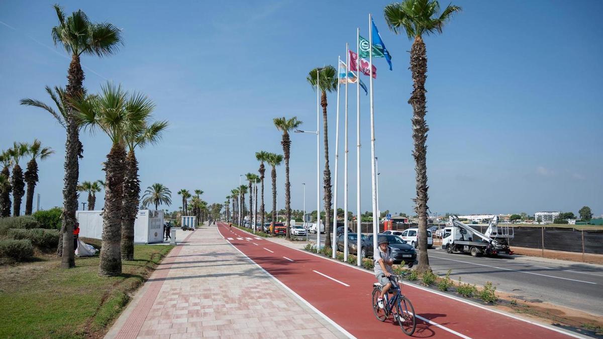 La avenida Ferrandis Salvador tras los trabajos de remodelación.