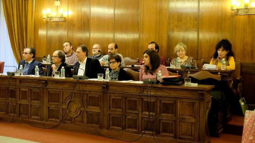 La mayoría de PP, C´s y Ángel Prada ratifican el presupuesto de la Diputación