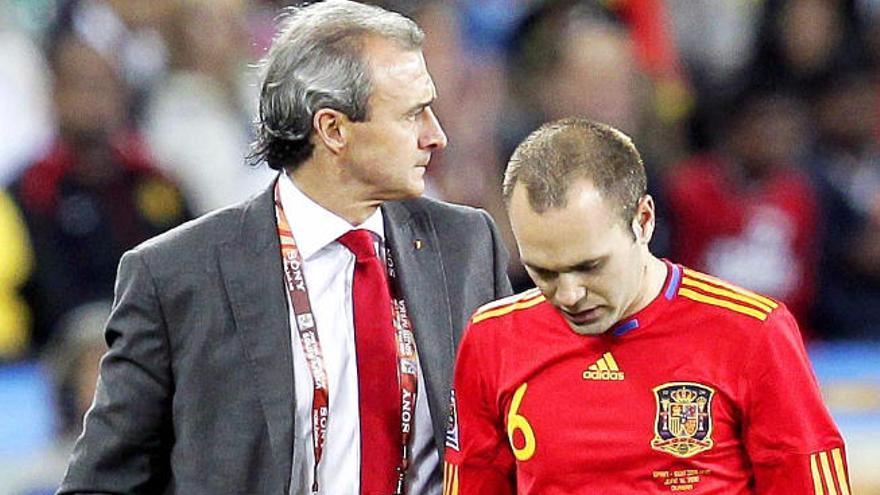 Celada, con Iniesta.