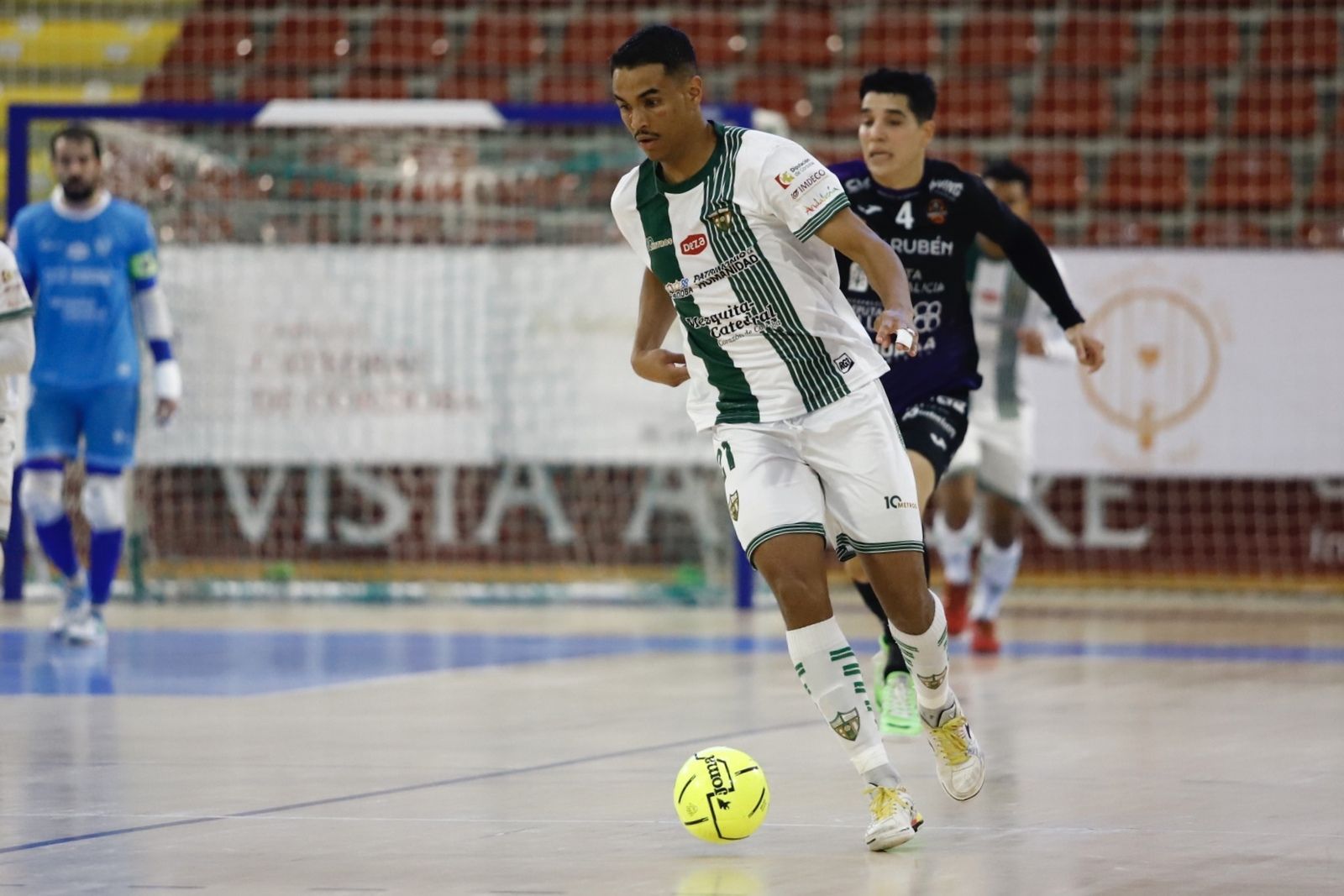 Córdoba Futsal-Burela | El partido en Vista Alegre, en imágenes
