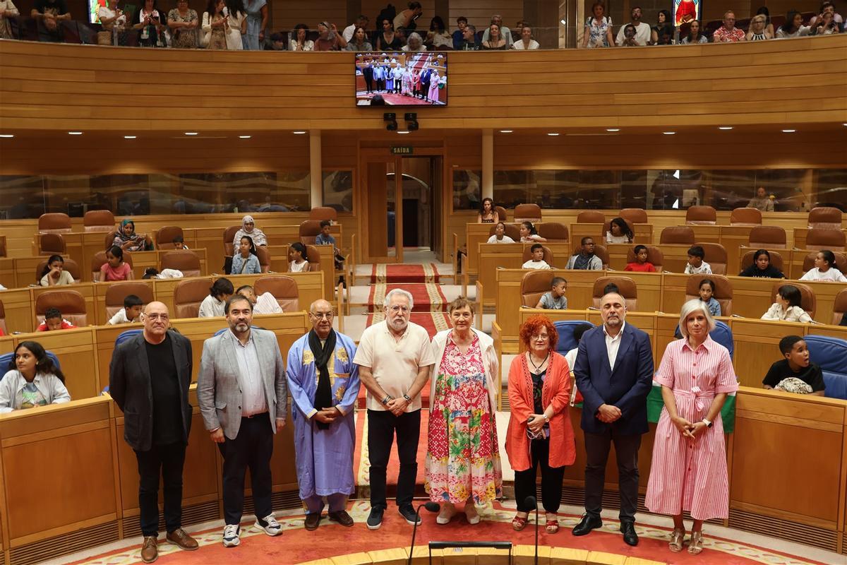El Presidente del Parlamento Gallego recibe a los niños saharauis