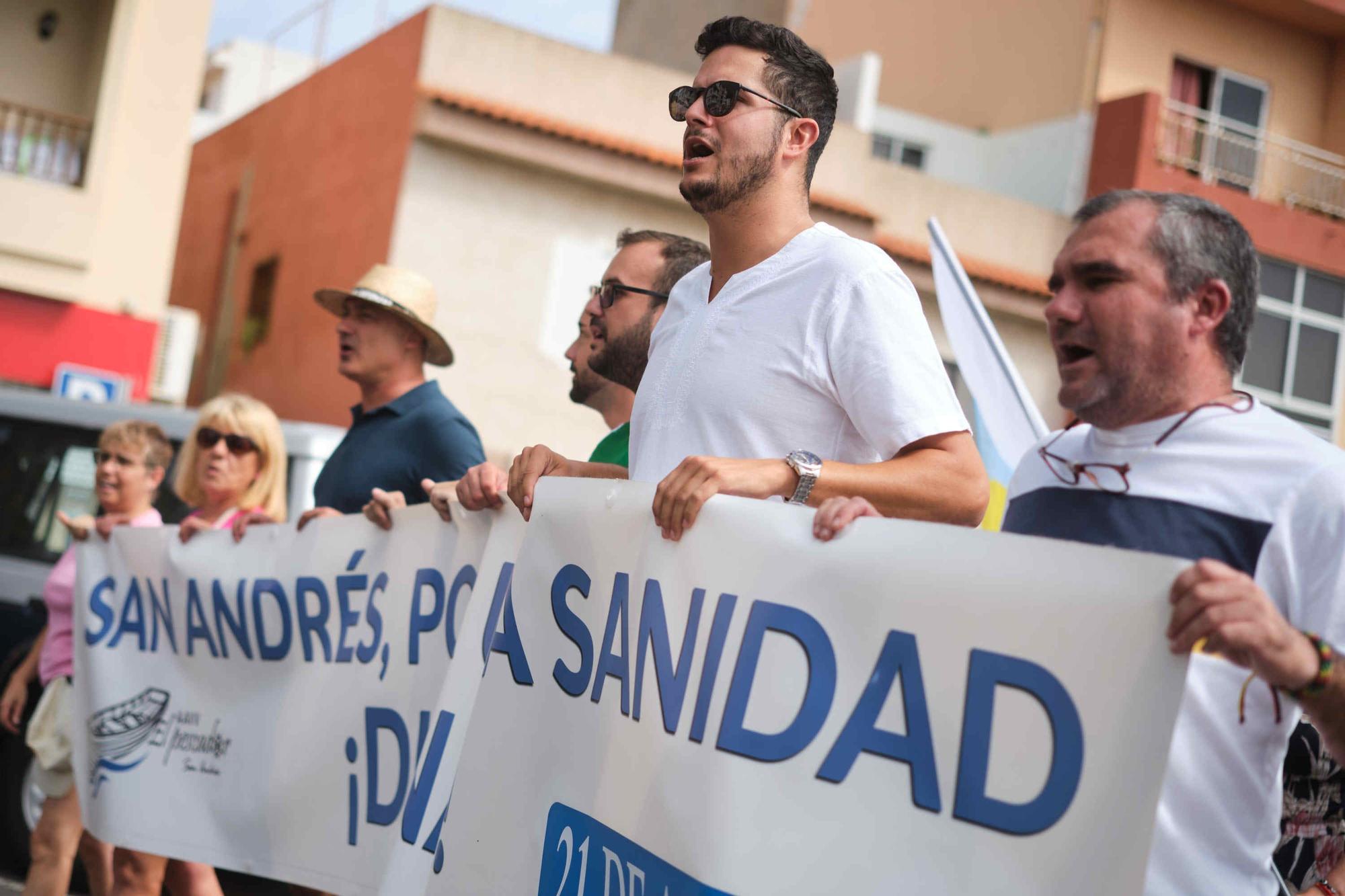 Manifestación en San Andrés por una sanidad digna