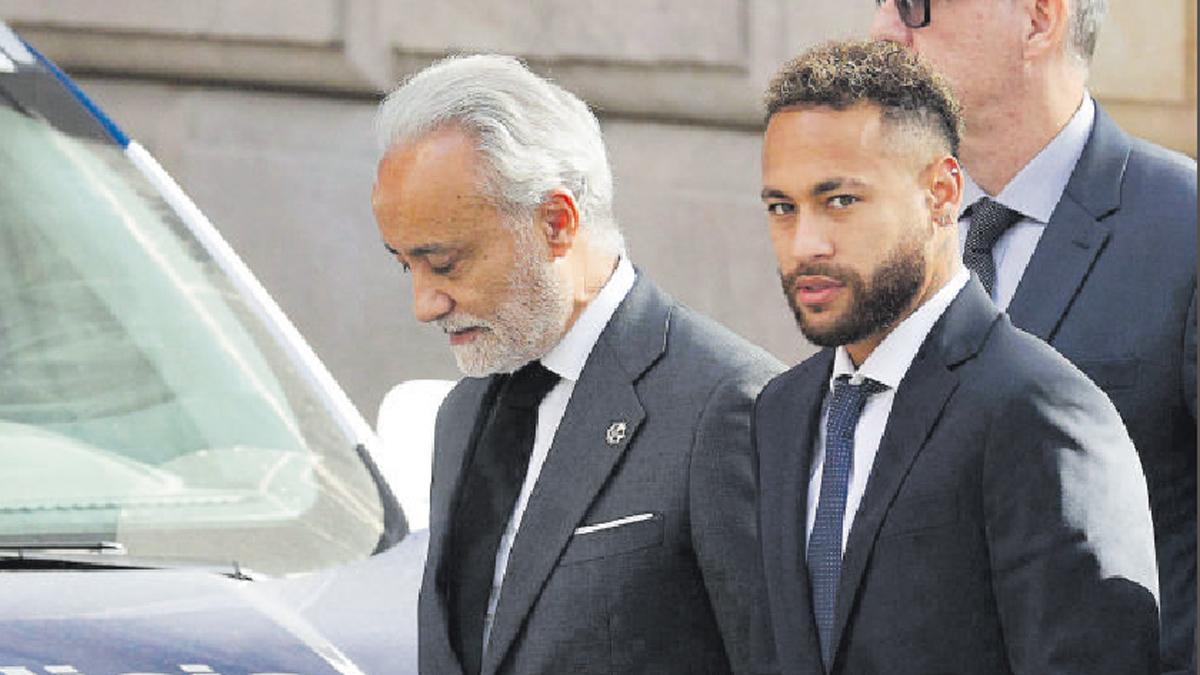 Neymar, esta semana, entrando en la Audiencia Provincial de Barcelona