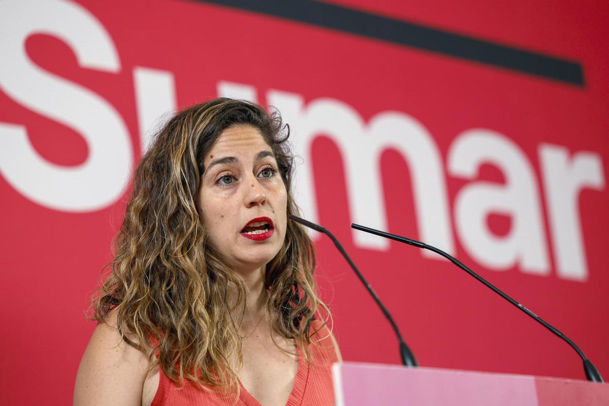 La secretaria de Organización de Movimiento Sumar, Lara Hernández, este lunes en la rueda de prensa tras la ejecutiva.