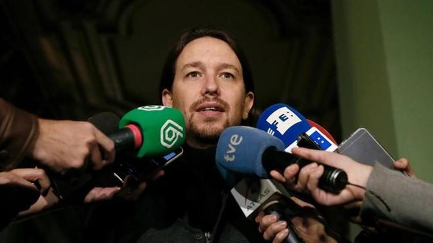 Podemos se arrepiente de haber apoyado a Forcadell como presidenta del Parlament