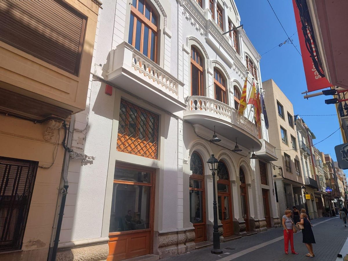 Fachada del Gran Casino y el Teatro Tagoba, este viernes.
