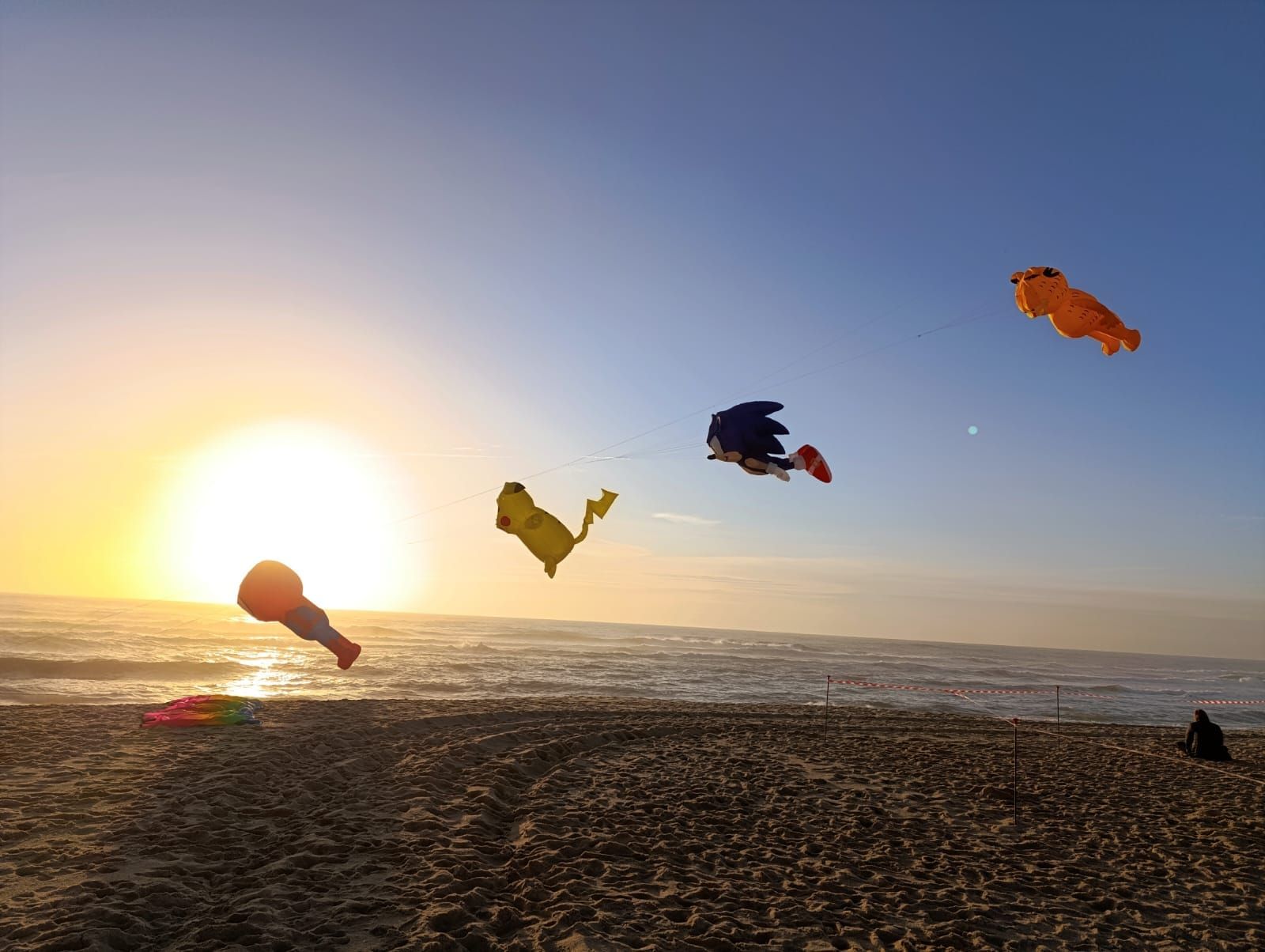 Magia para la vista: el festival de cometas que colorea el aire en Portugal