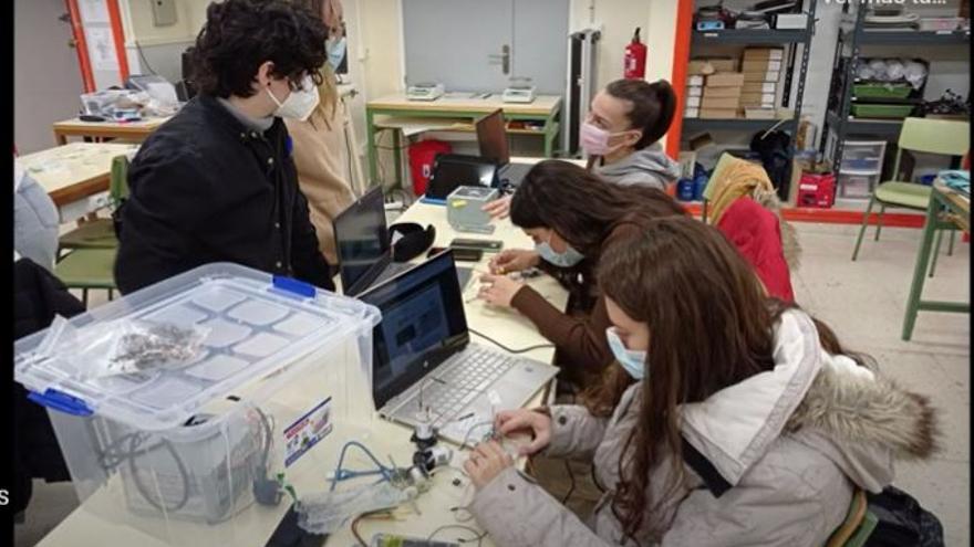 Proceso de creación de la planta de microalgas en el IES Virgen del Remedio