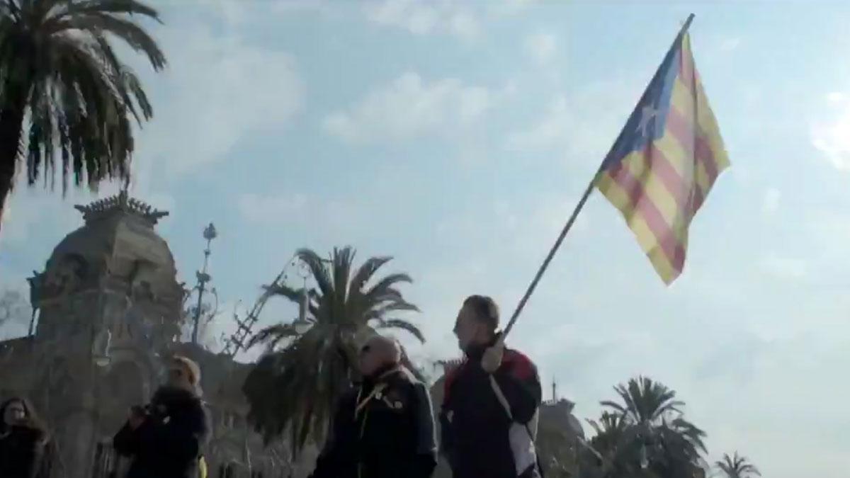 Vídeo promocional de IBM para el Mobile World Congress que incluía la imagen de una estelada