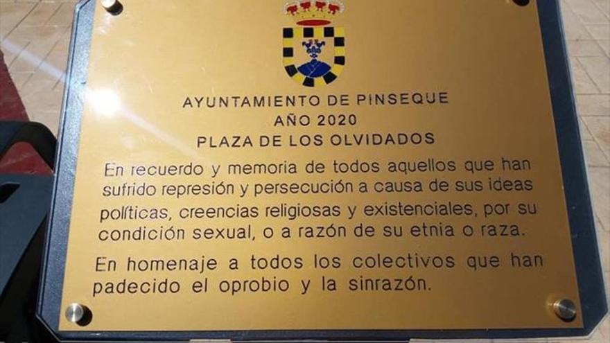 Un mural recuerda a todos aquellos colectivos ‘olvidados’