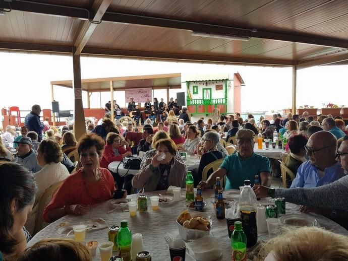 Encuentro solidario organizado por Más por Telde en la Finca Alba