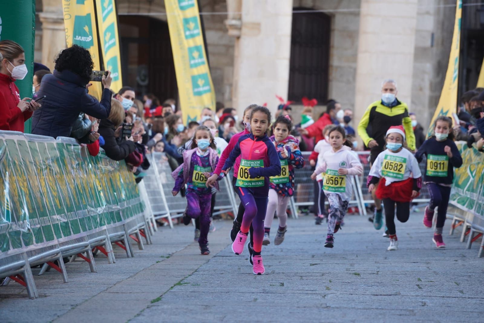 GALERÍA | Las mejores imágenes de la San Silvestre Zamorana: búscate