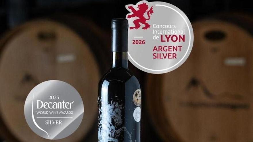 Caballo Español® Plata 2021 de Bodega Sierra Almagrera, galardonado con medalla de plata en el Concurso Internacional de Lyon (Francia)