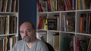 Antoni Guiral, en su estudio de Barcelona. 