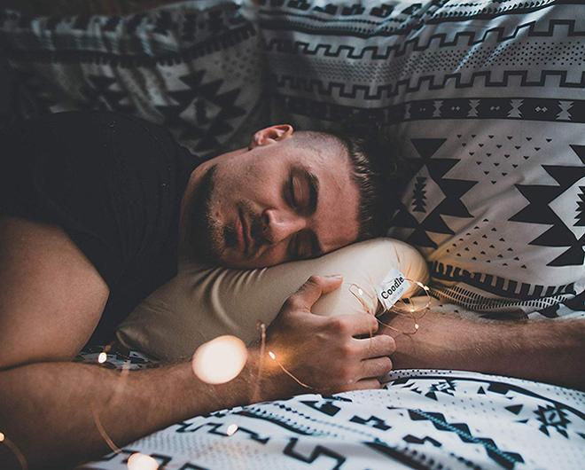 Almohada para hacer la cucharita de Coofle, a la venta en Amazon