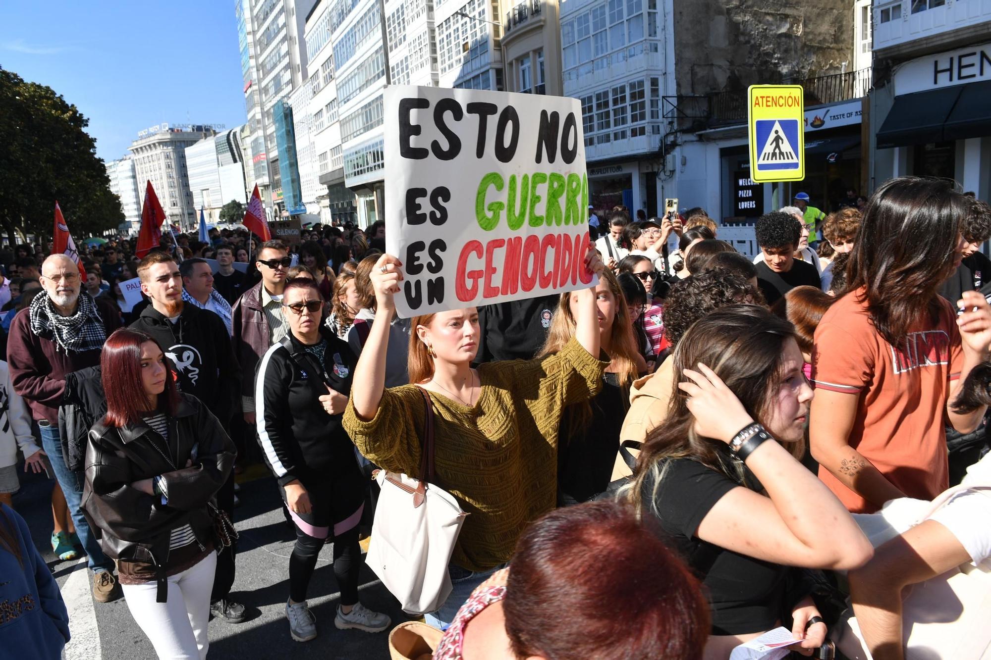 Manifestación en la jornada de huelga por Gaza en A Coruña