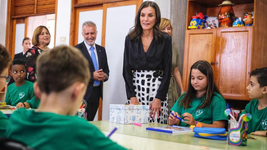La Reina Letizia abre el curso escolar en La Palma