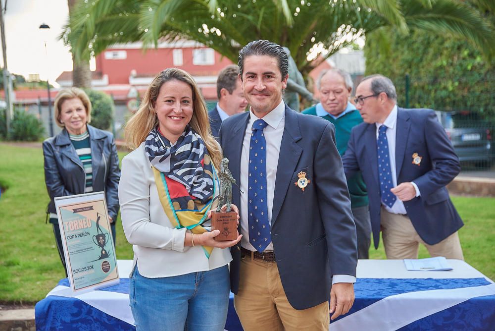 Instantes de la entrega de premios de la Copa Golf Peñón 2019