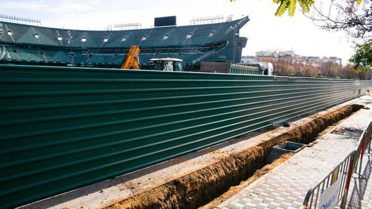 Nuevas obras del Real Betis para dar suministro eléctrico al futuro Benito Villamarín