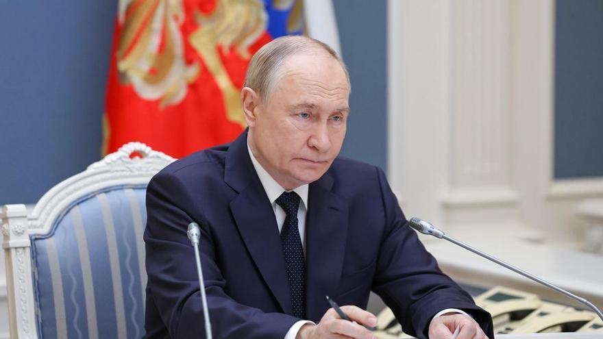Путин приостановил на три дня удары по Киеву после прибытия эмиссаров из США
