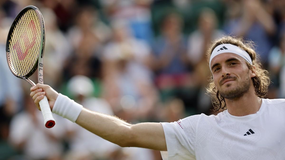 Tsitsipas celebra su victoria