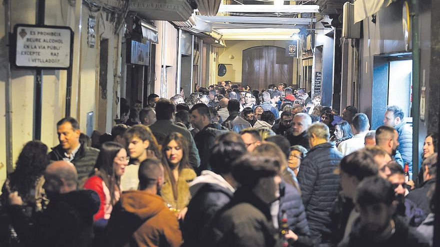Castelló inicia las nuevas mediciones en las tascas para poder eliminar la ZAS