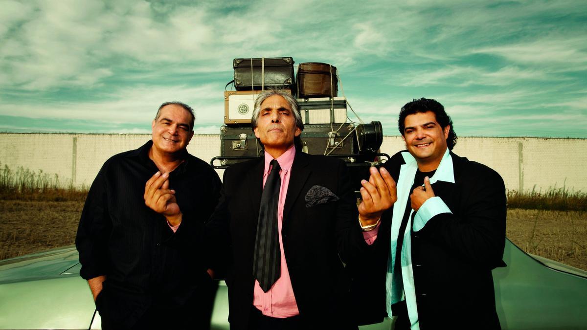 Imagen promocional de la gira de Los Chichos en 2023