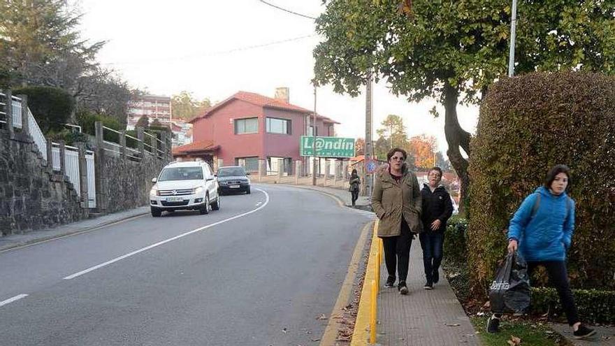 Acera actual de la calle Pernas Peña. // Rafa Vázquez