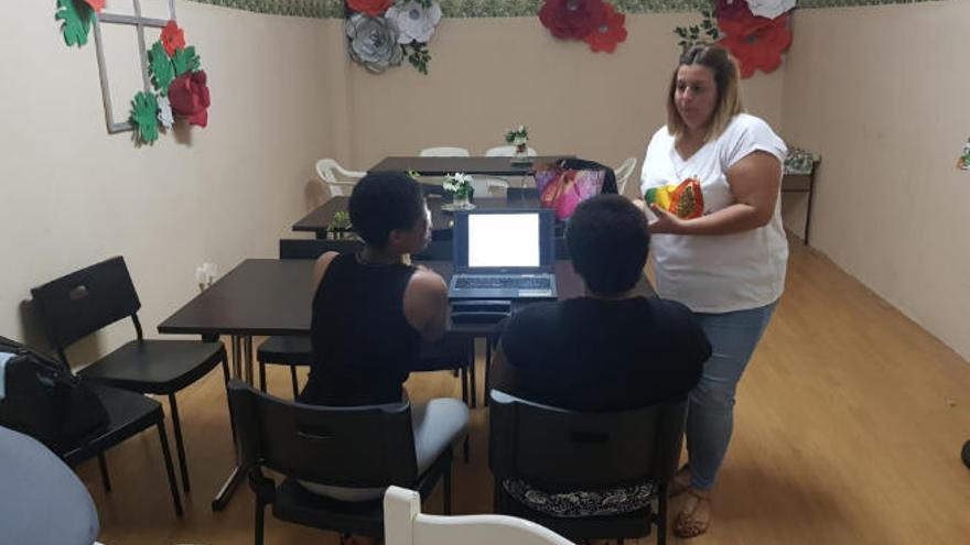 Una actividad del proyecto O&#039;Cambalache, de la Fundación Cruz Blanca.