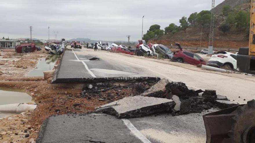 Un total de 27 carreteras permanecen cortadas por el temporal en la C. Valenciana