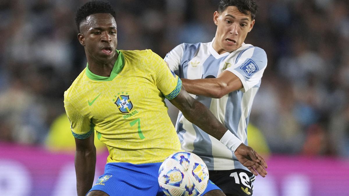 Marquinhos y la bronca de Raphinha a Vini: "Demostró el líder que es"