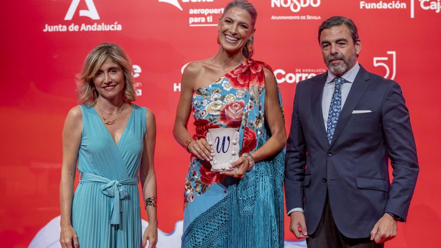 La modelo Laura Sánchez se corona en los Premios Woman Andalucía por su trayectoria en las pasarelas