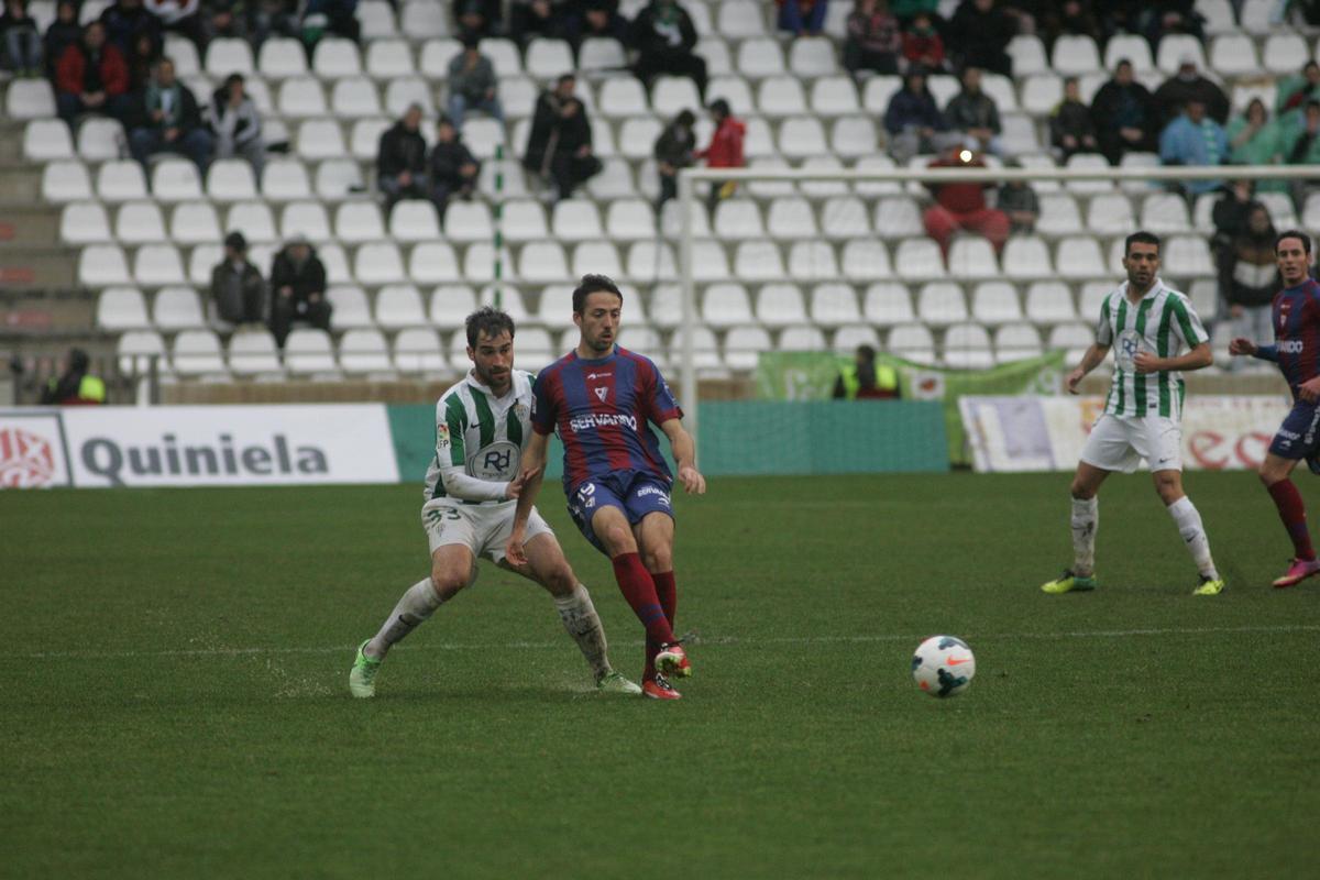 Morales y Campabadal en aquel Córdoba CF-Eiba que terminó con la destitución de Villa.