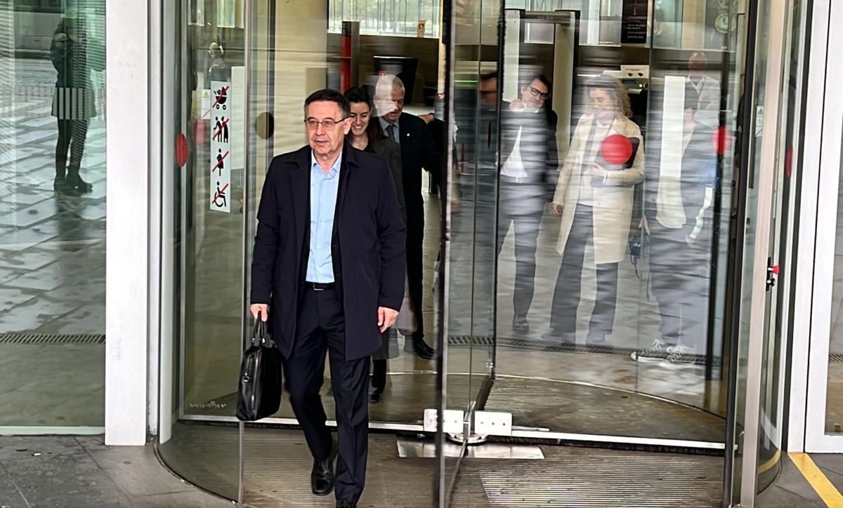 Josep Maria Bartomeu sale de la  Ciutat de la Justícia tras declarar en un juicio contra su gestión en el Barça..