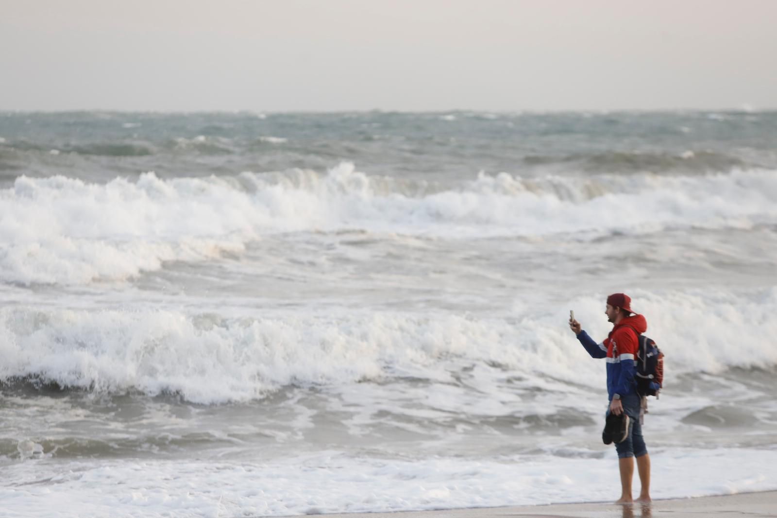 Temporal de viento y olas en la provincia de Málaga