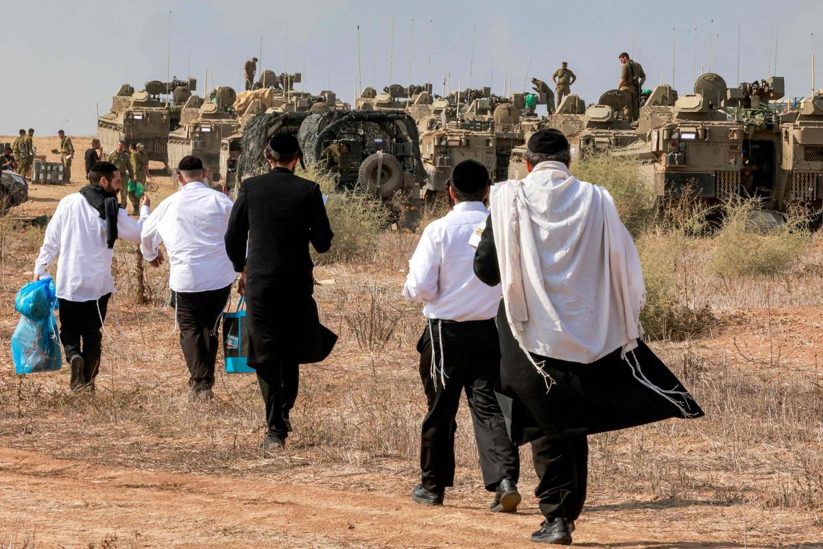 La comunitat ultraortodoxa es bolca en un suport «sense precedents» a l’Exèrcit d’Israel