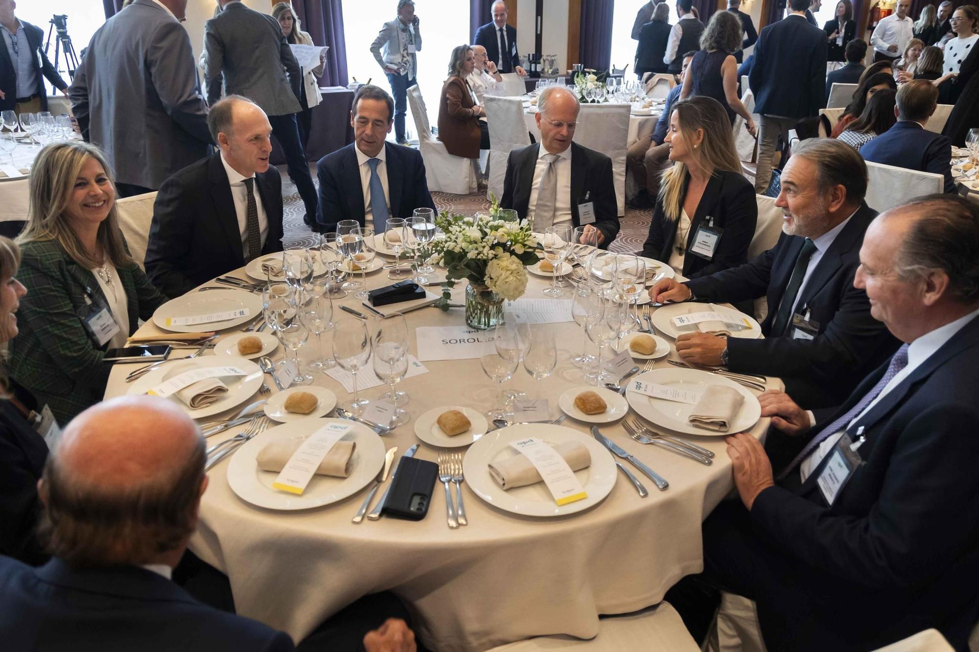 Así ha sido el almuerzo con empresarios de Gonzalo Gortázar