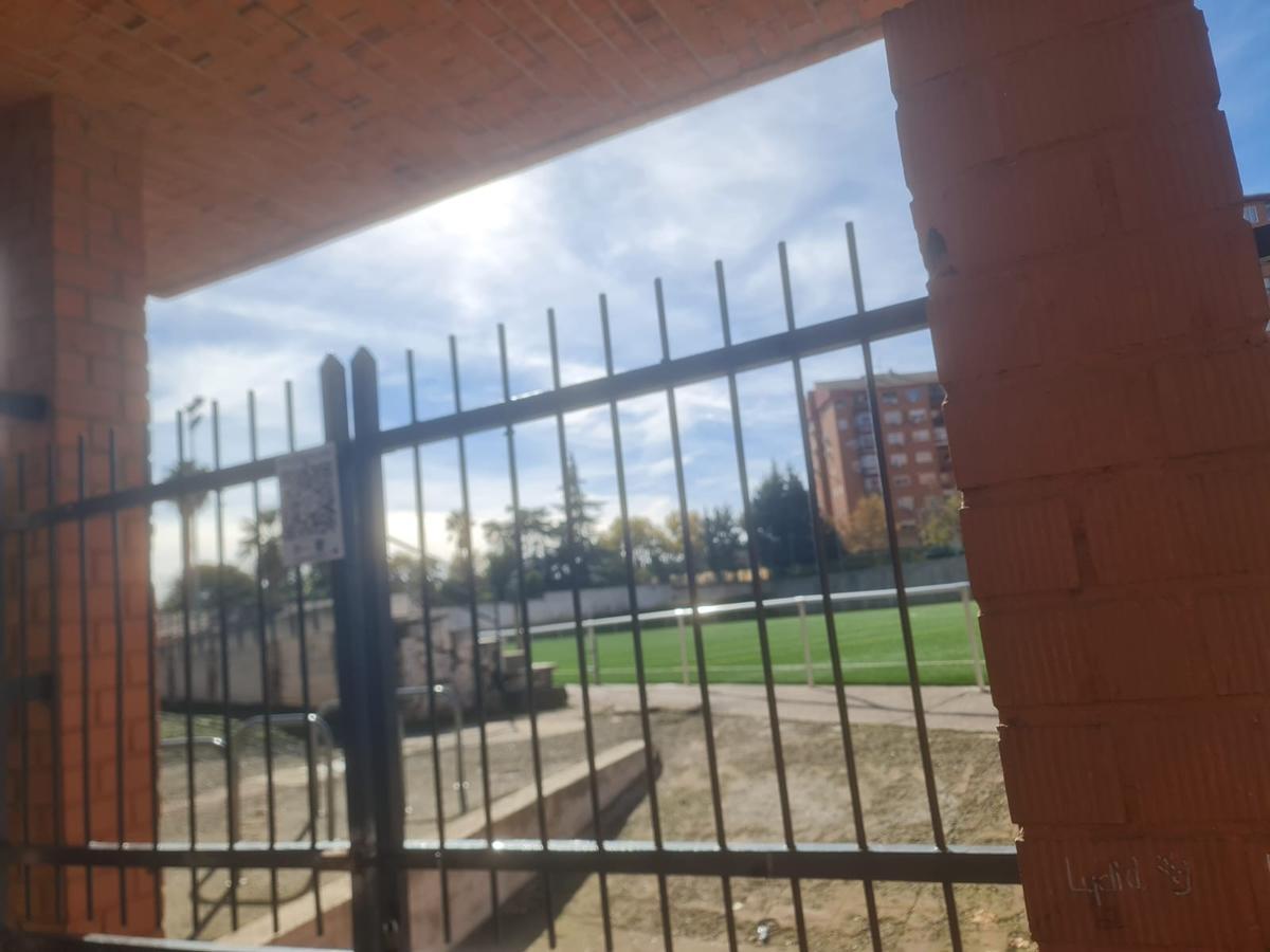 Somos Cáceres solicita al ayuntamiento más inversión para el mantenimiento de las instalaciones deportivas