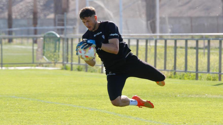 Carlos Marín se hace hueco en la historia del Córdoba CF