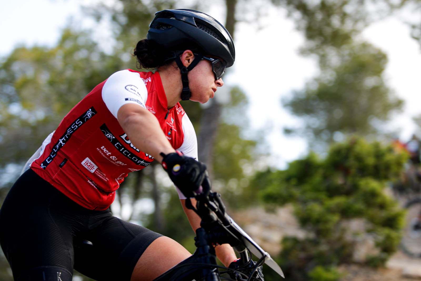 Victorias para Francisco José Medina y Laura Ríos en el Trofeo BTT Portinatx