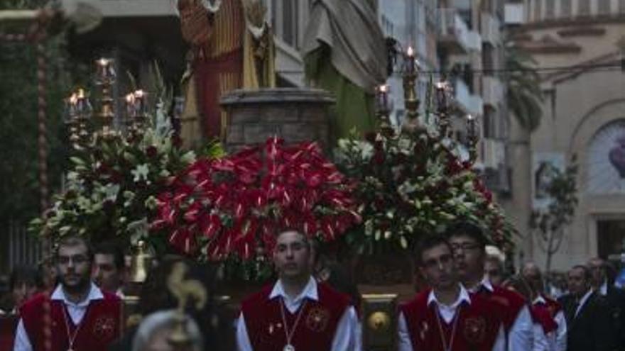 «El Gallo» mira a la incorporación de la imagen de un Cristo a su paso